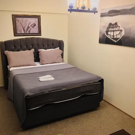 Lizzia Butik Istanboel