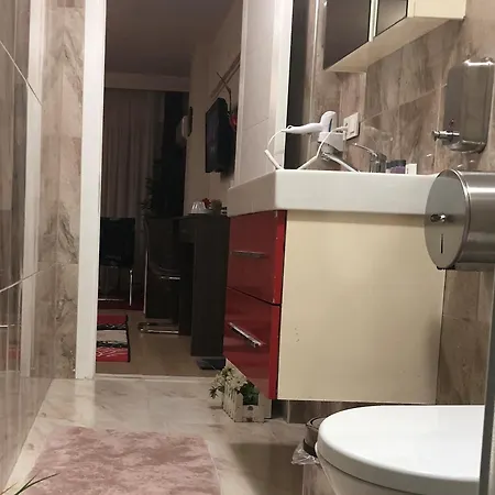 Lizzia Butik 3*