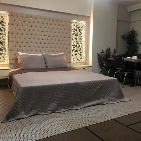 Hotel Lizzia Butik 3*