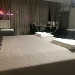Lızzıa Butik 3*